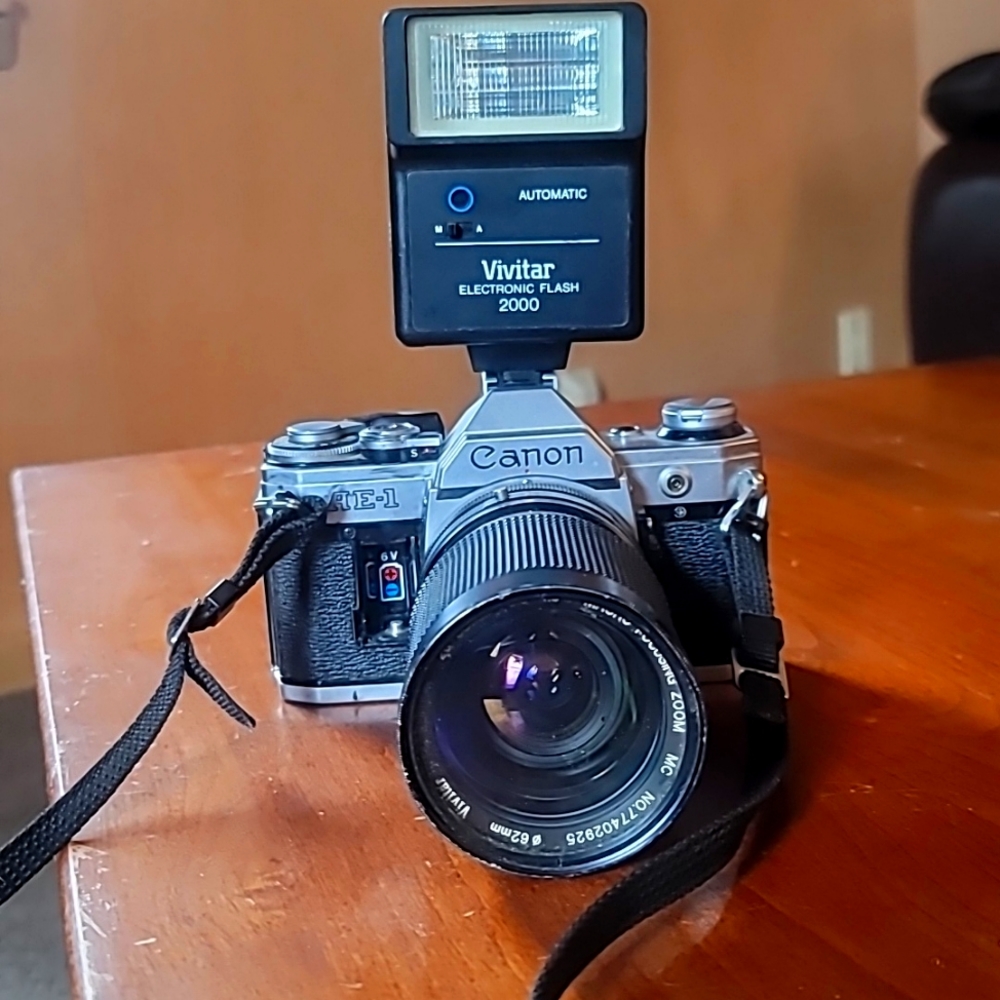 Canon AE-1